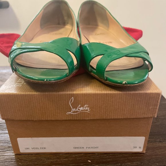 Christian Louboutin - Green Patent - peep toe flats - sz 38.5 - AUTHENTIC - Picture 6 of 7